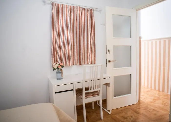 Encarnacion Playa Caleta *